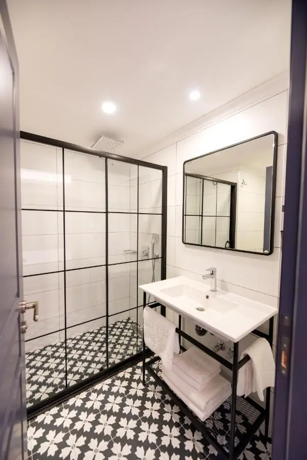 La Farine Rooms
