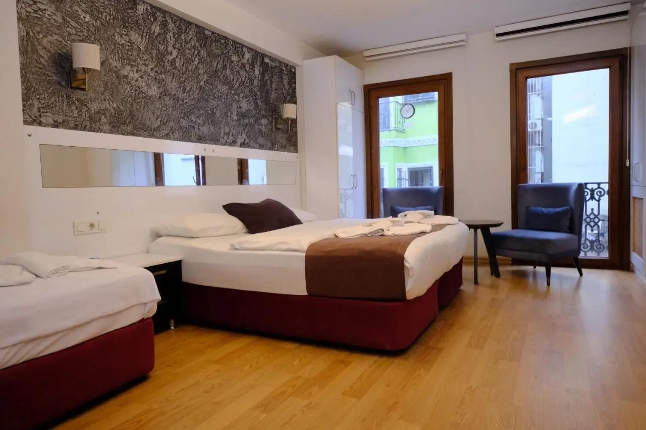 taksim çamdalı suit