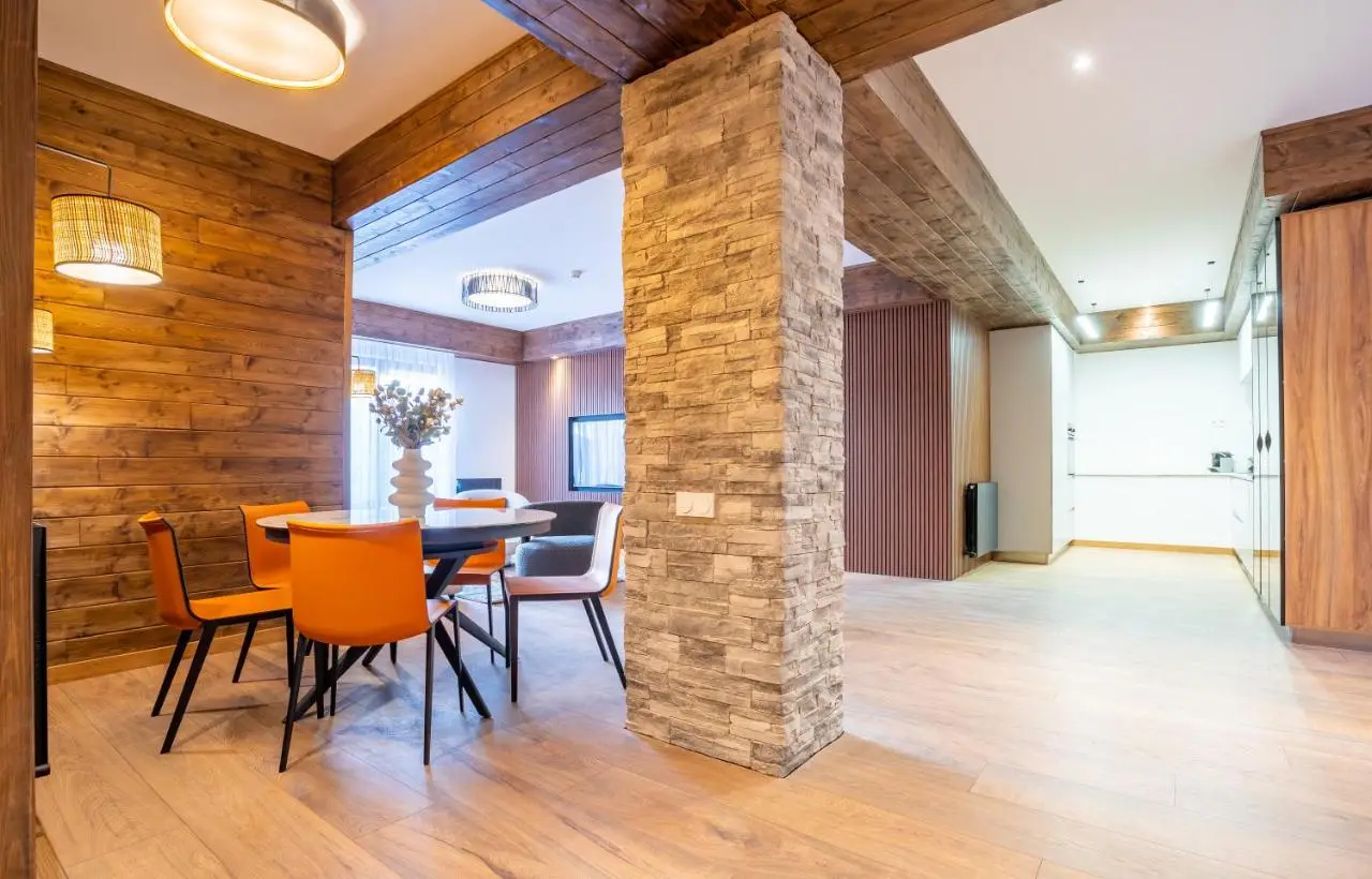 NEO Skyview Suites