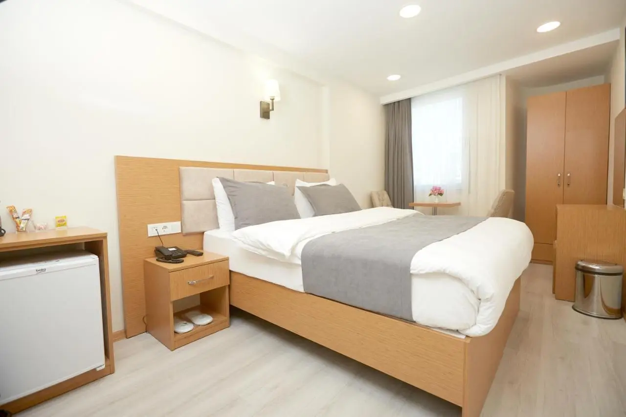 Kartal Palace Taksim Square FAMILY HOTEL