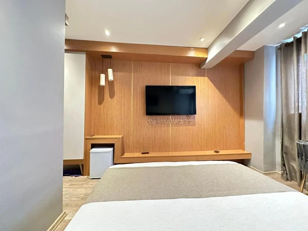 Ada Life Hotel