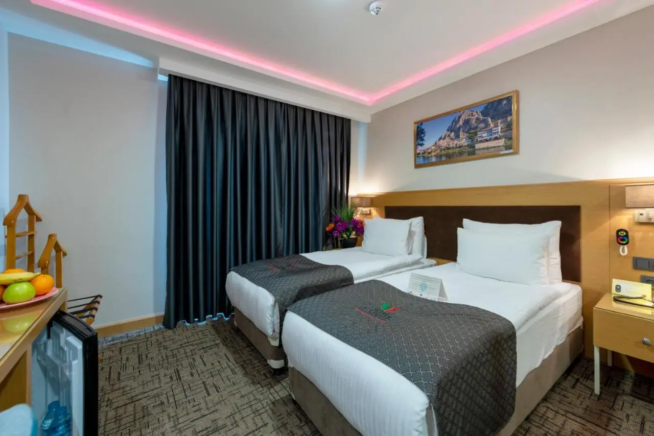 Hotel Boursier 2 & Spa
