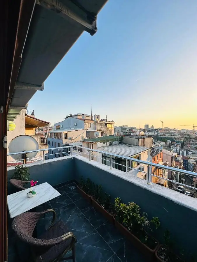 La Serena Taksim