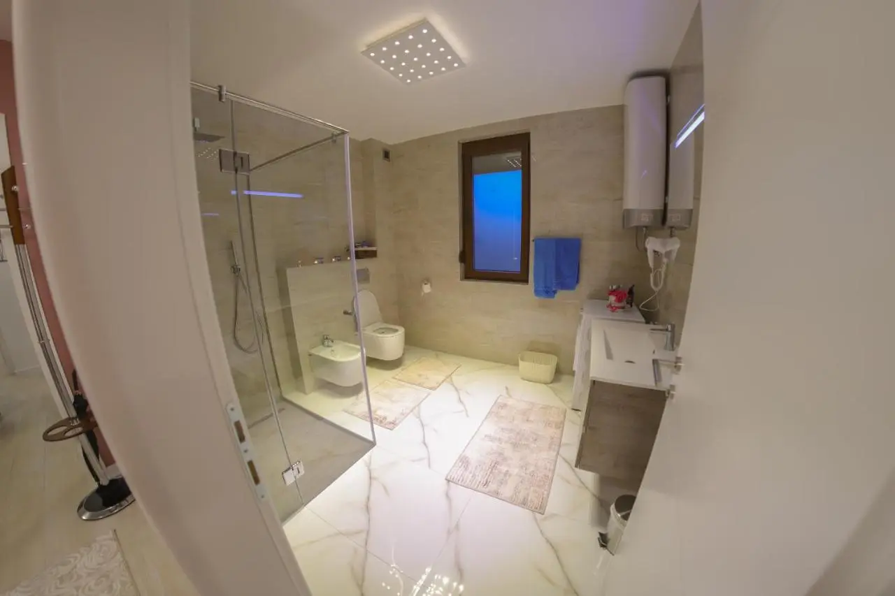 Apartments EDY