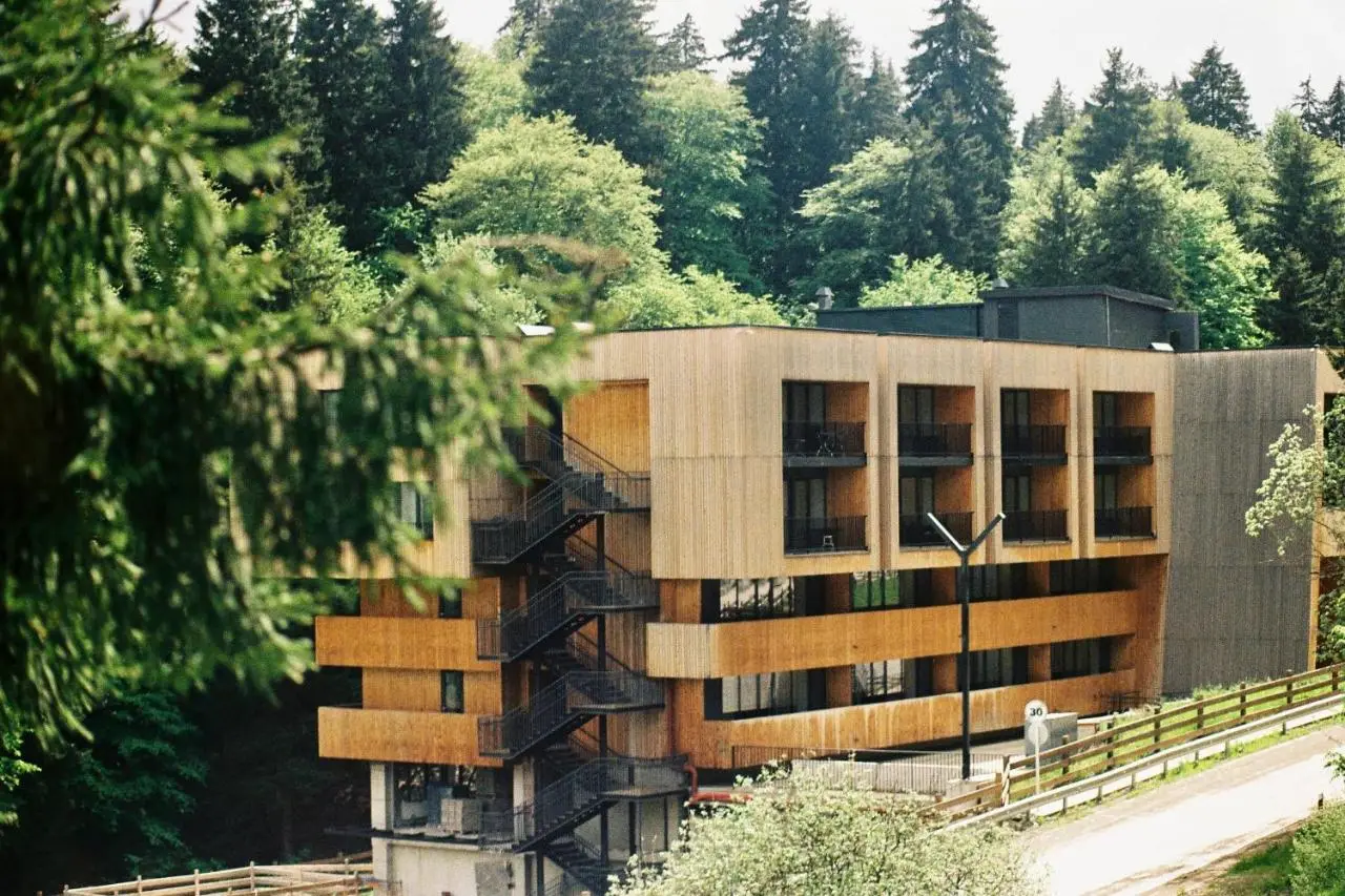 Forest View Apartment near Ski Lift