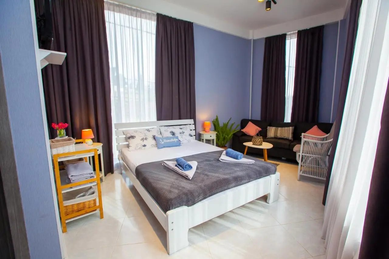 Shiny Avlabari Apartment