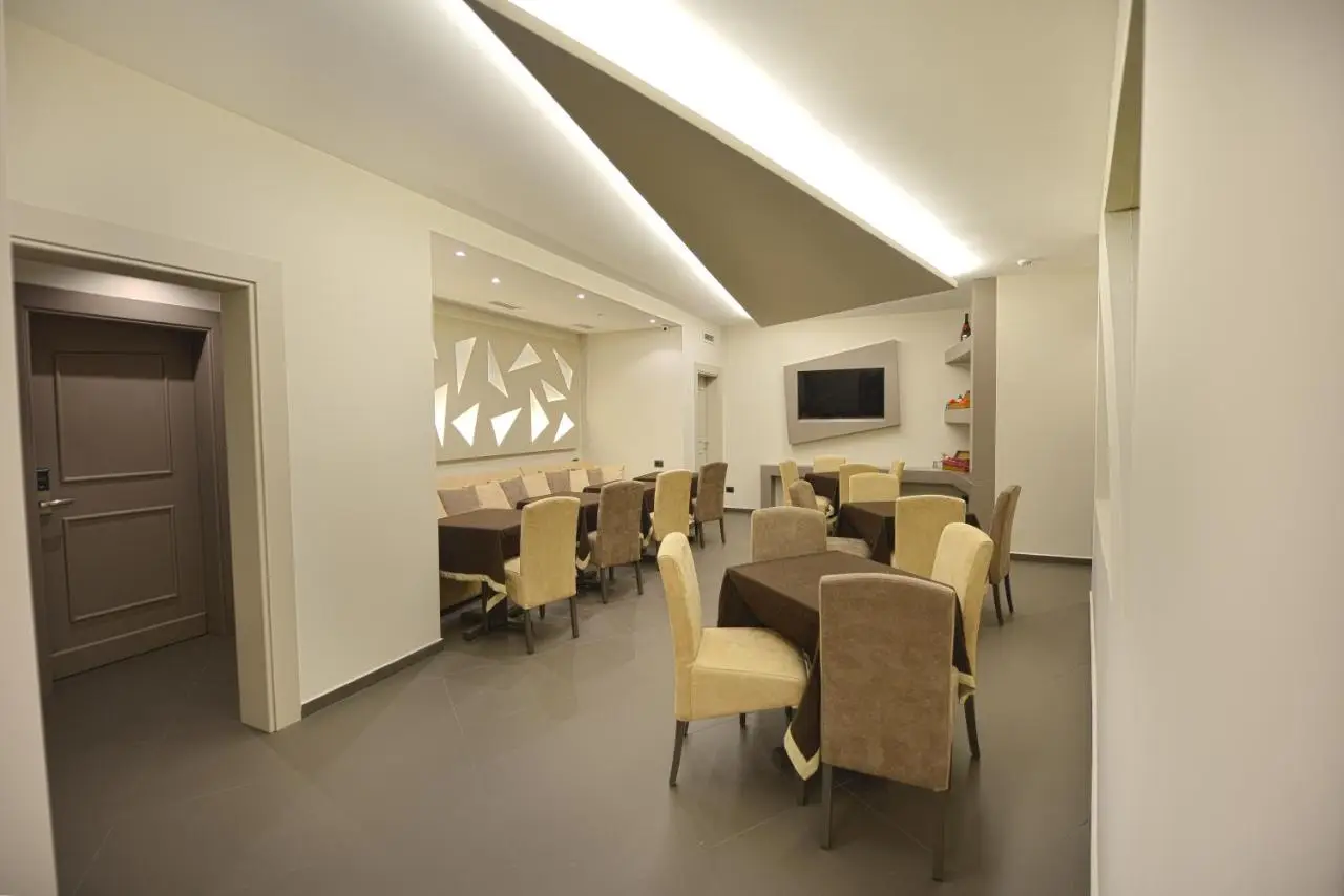 Petit Hotel Elita