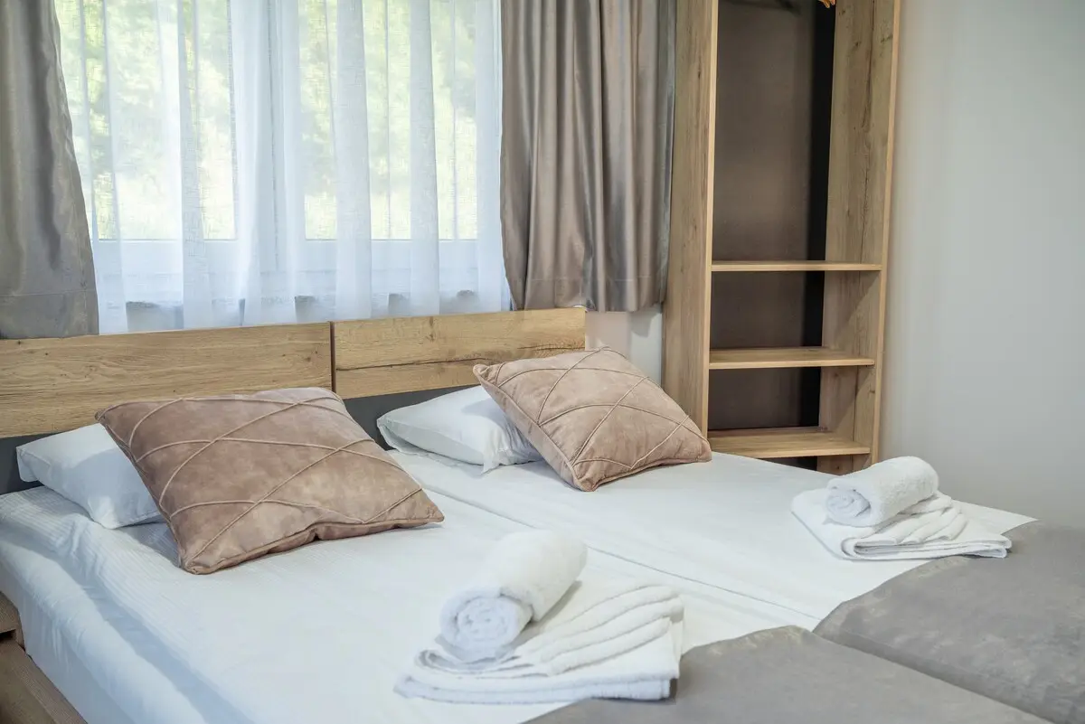 Chic 1BDR Apt - Free Parking