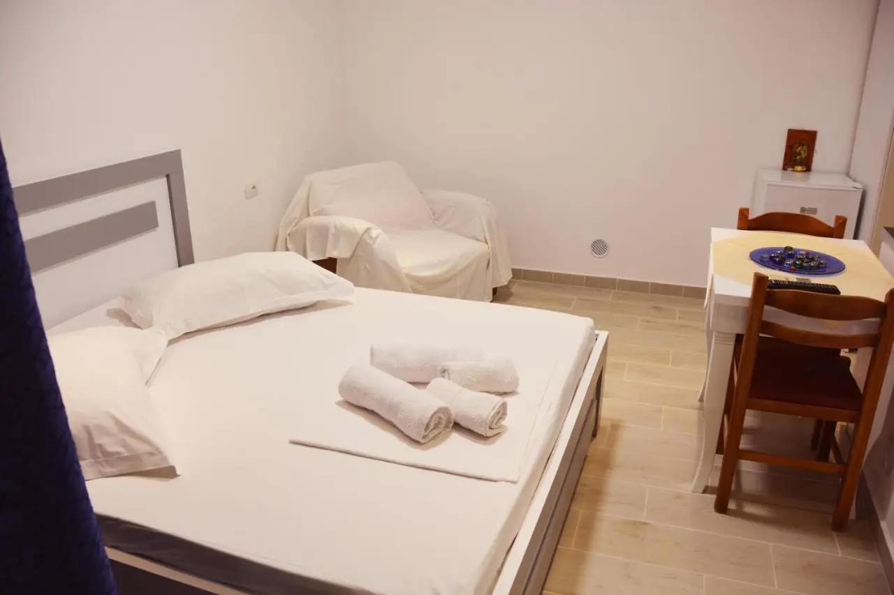 Mico's Apartments