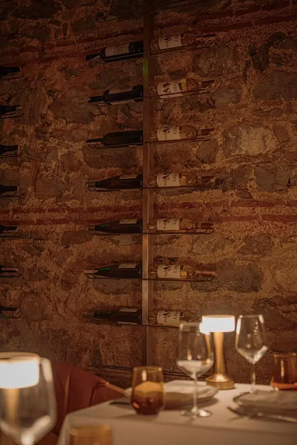 Stone Inn Galata
