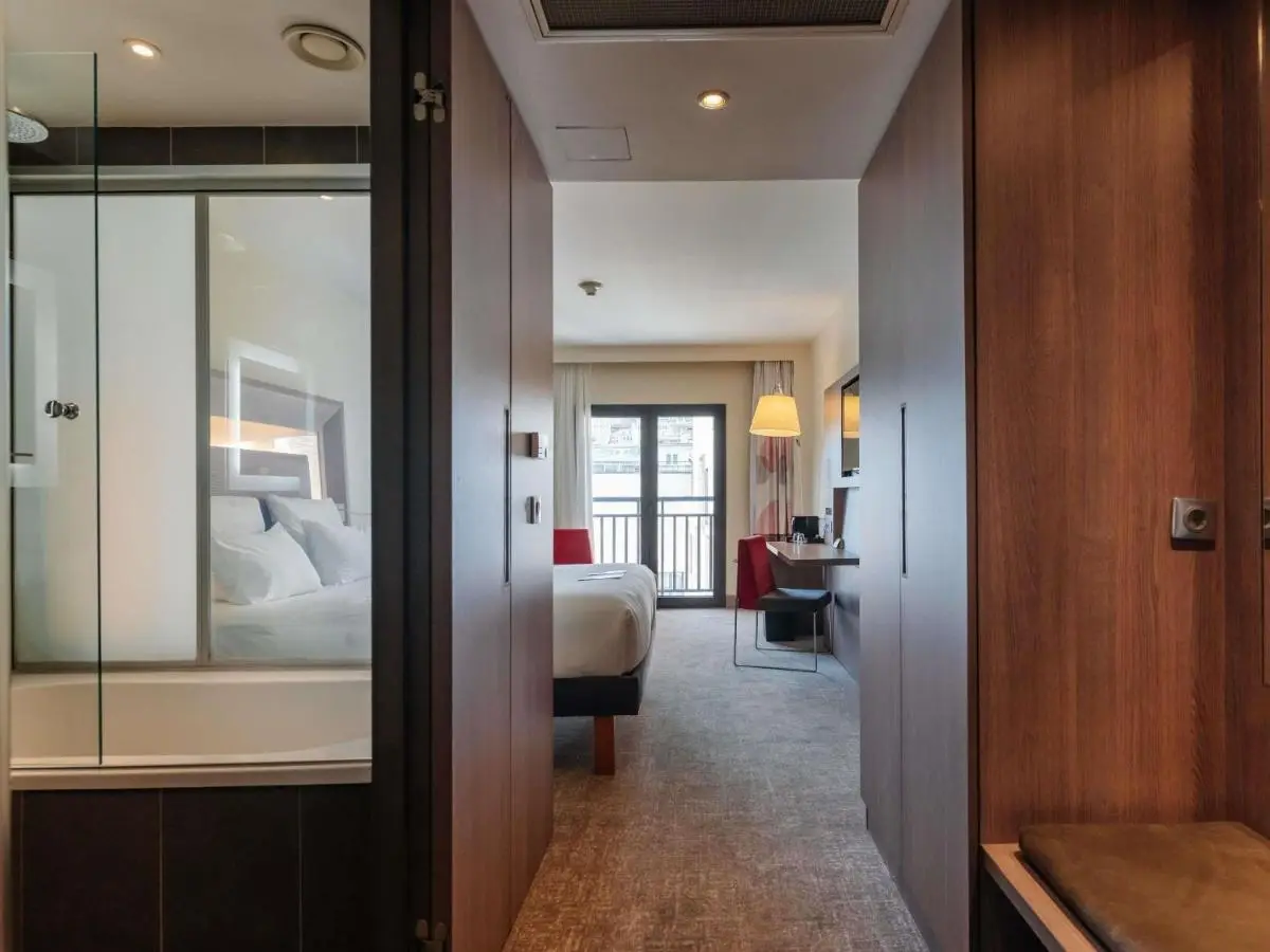 Novotel Istanbul Bosphorus Hotel