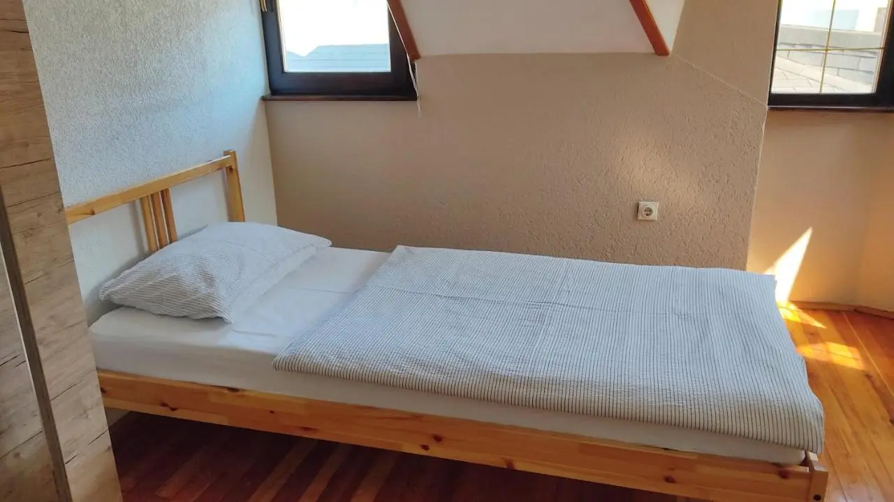 NETWORK apartment