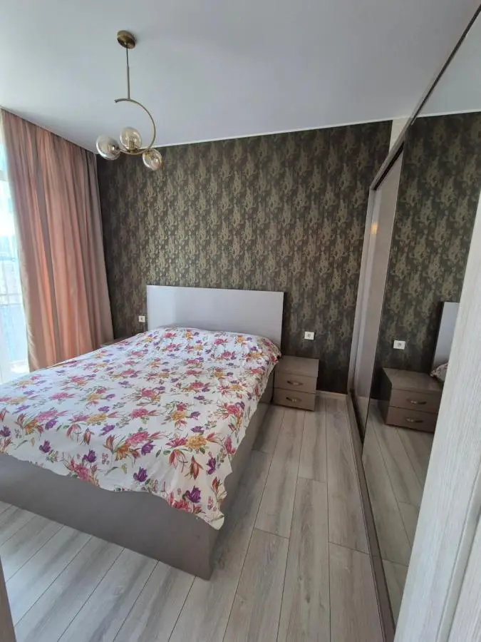 50 meters from the Black Sea coast, Malo