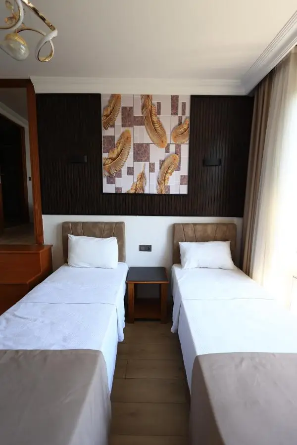 New House Hotel