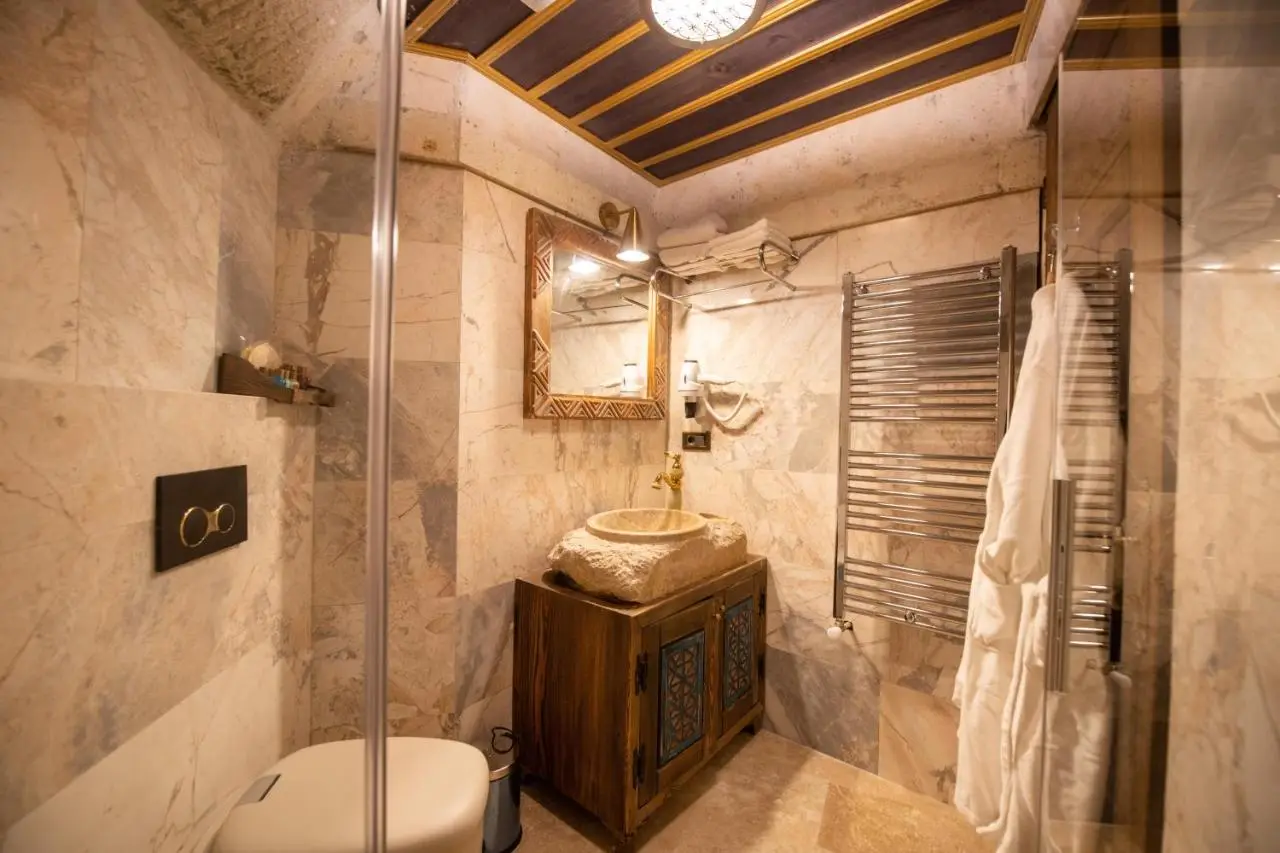 Foremanson Cave Hotel
