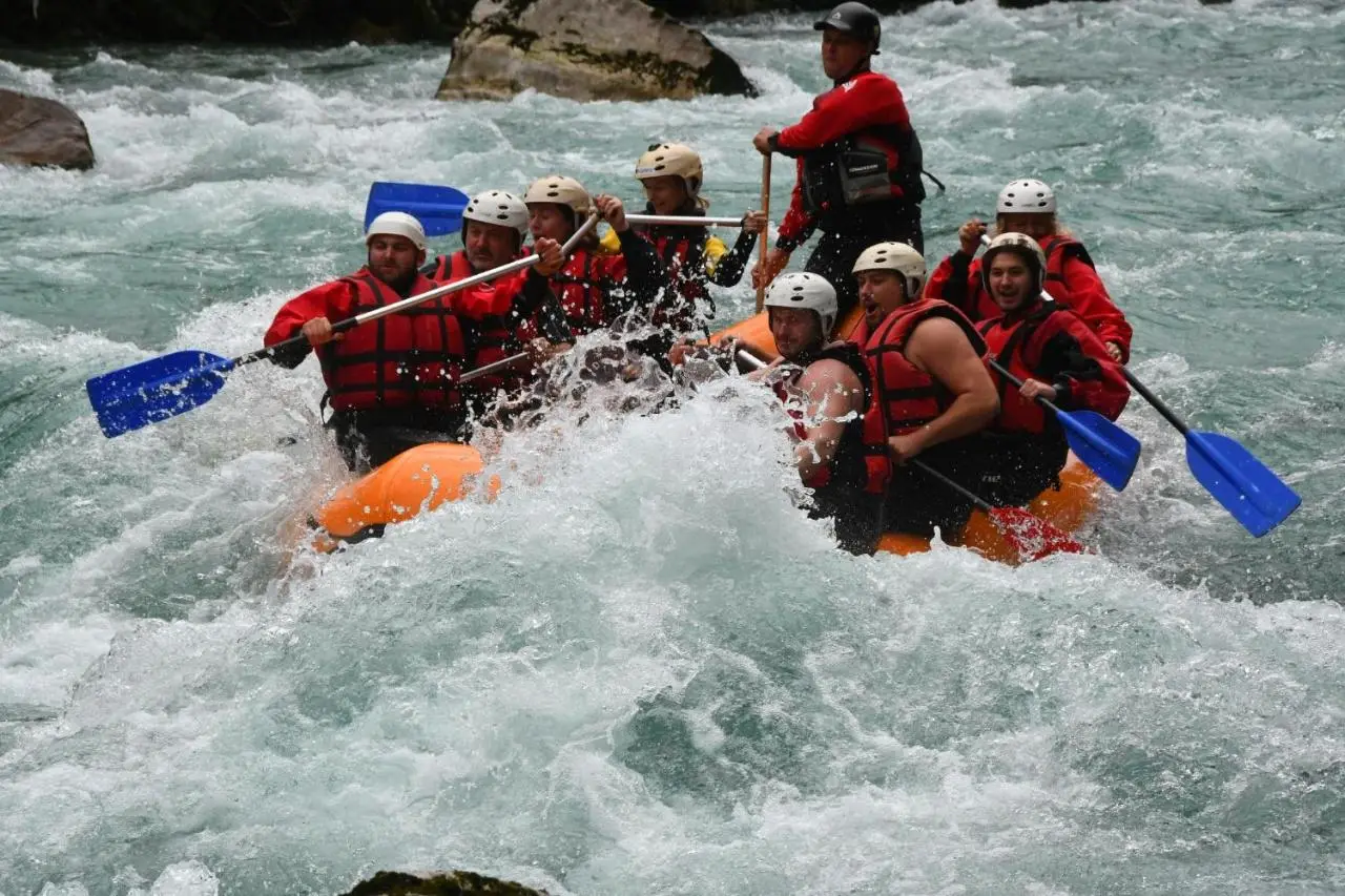 Rafting Tara Camp Highlander