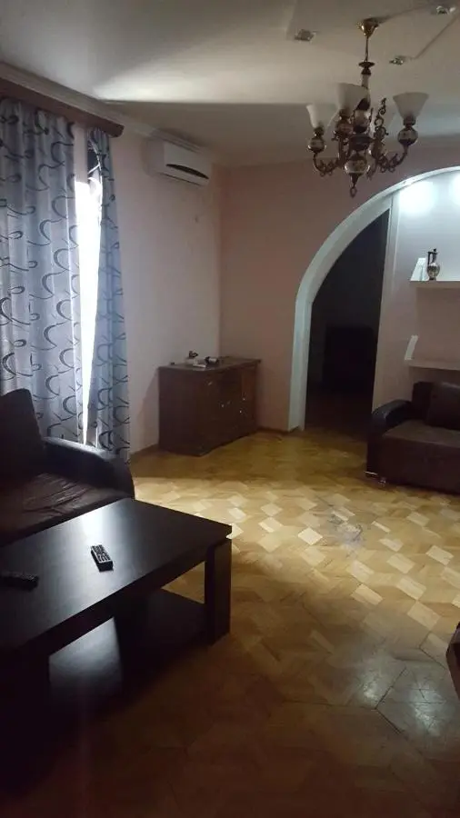 Apartment on Botanikuri
