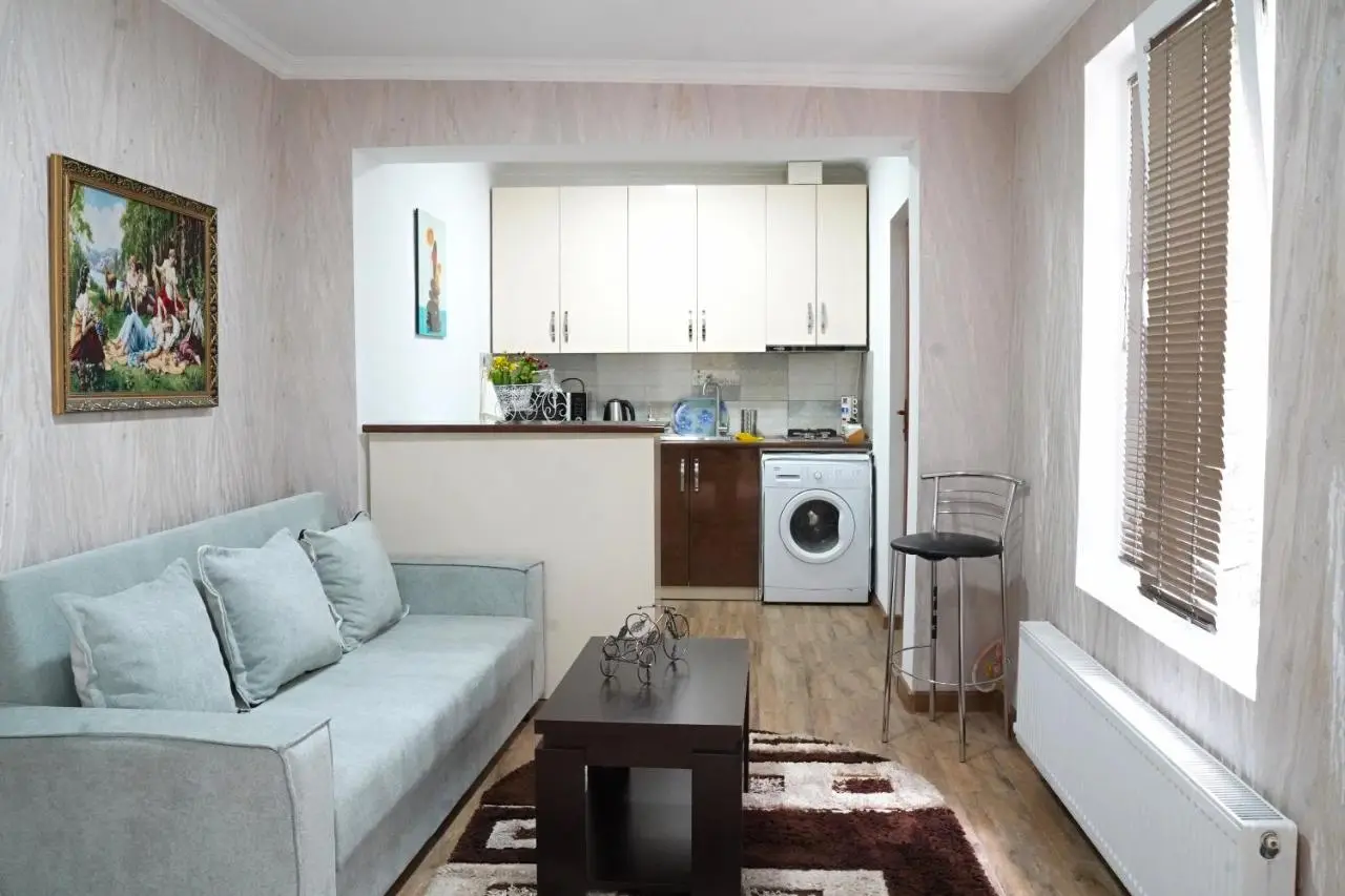 Second House Rustaveli