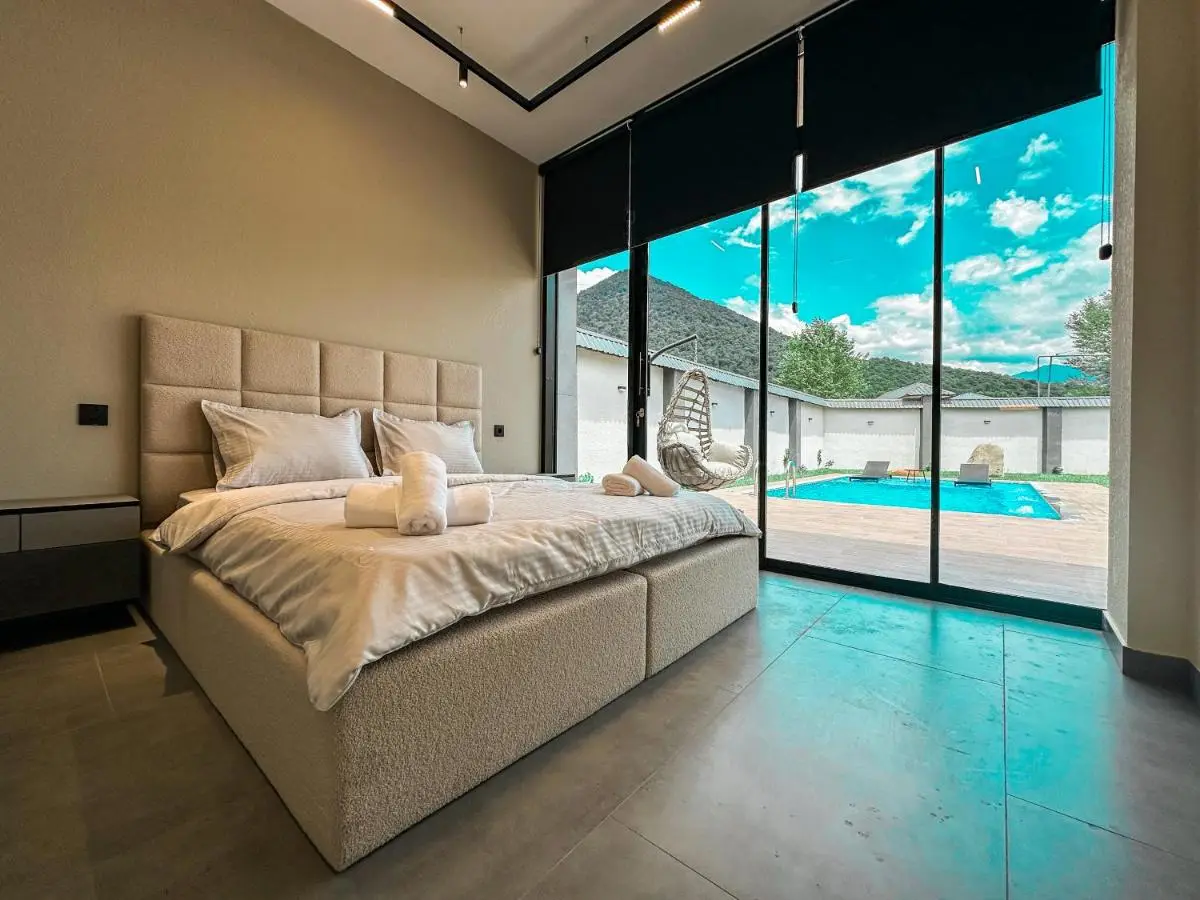 Area36 Golden Loft