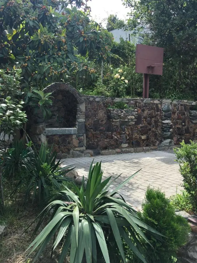 Mount Villa Kvariati