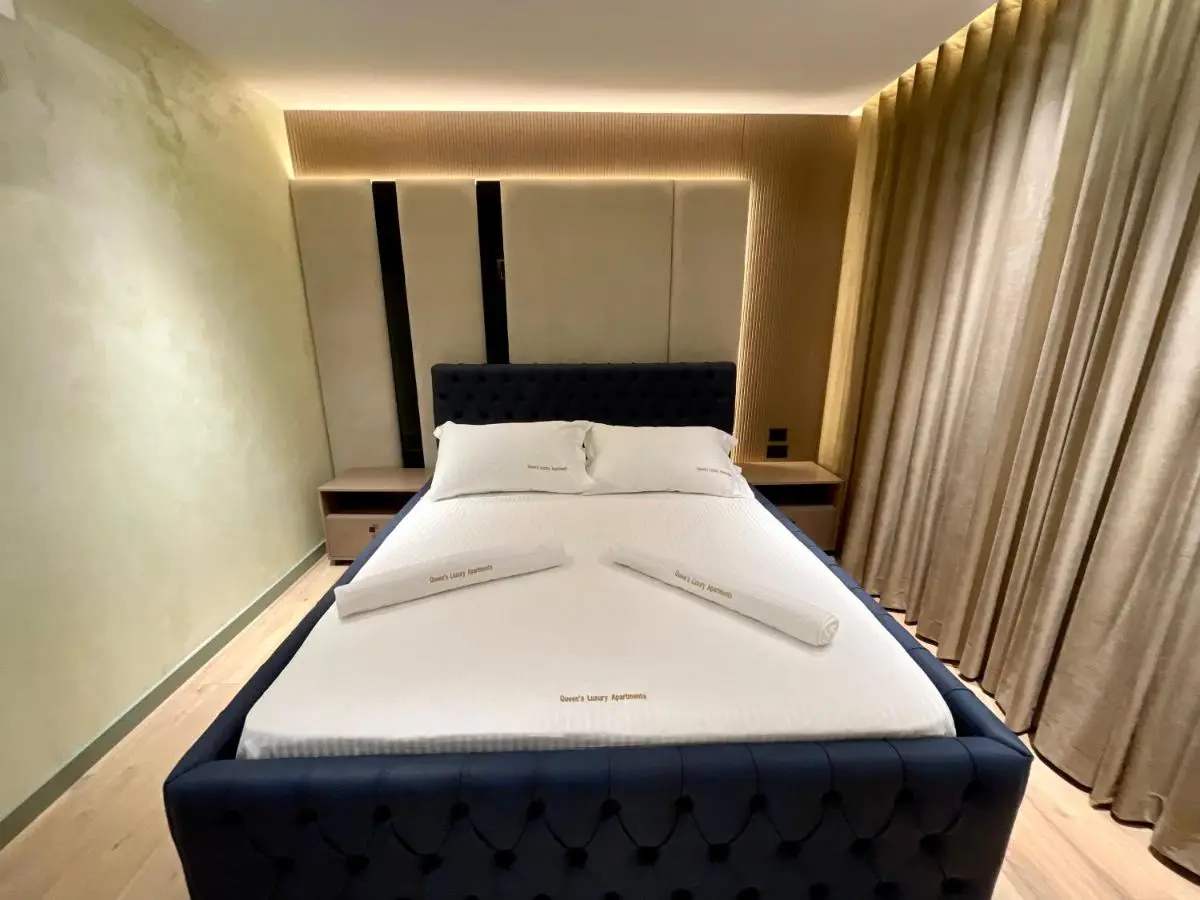 Queens Luxury Apartments Tirana