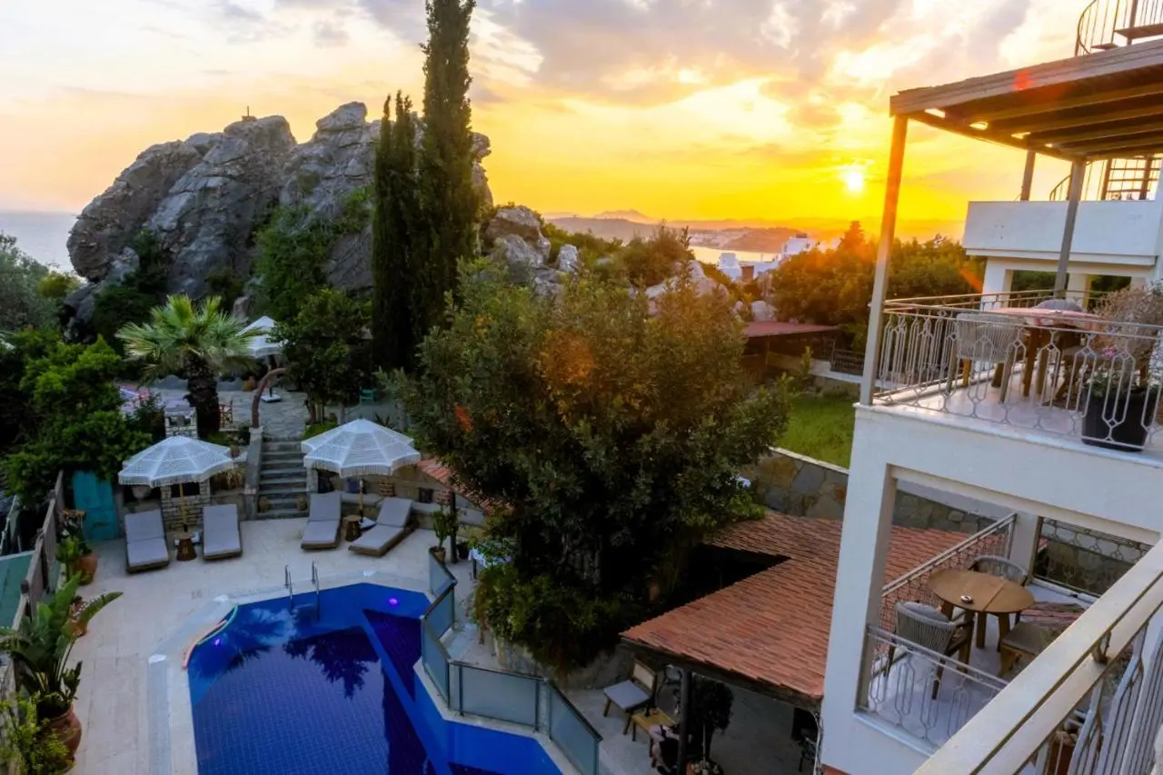 The Aegean Gate Hotel