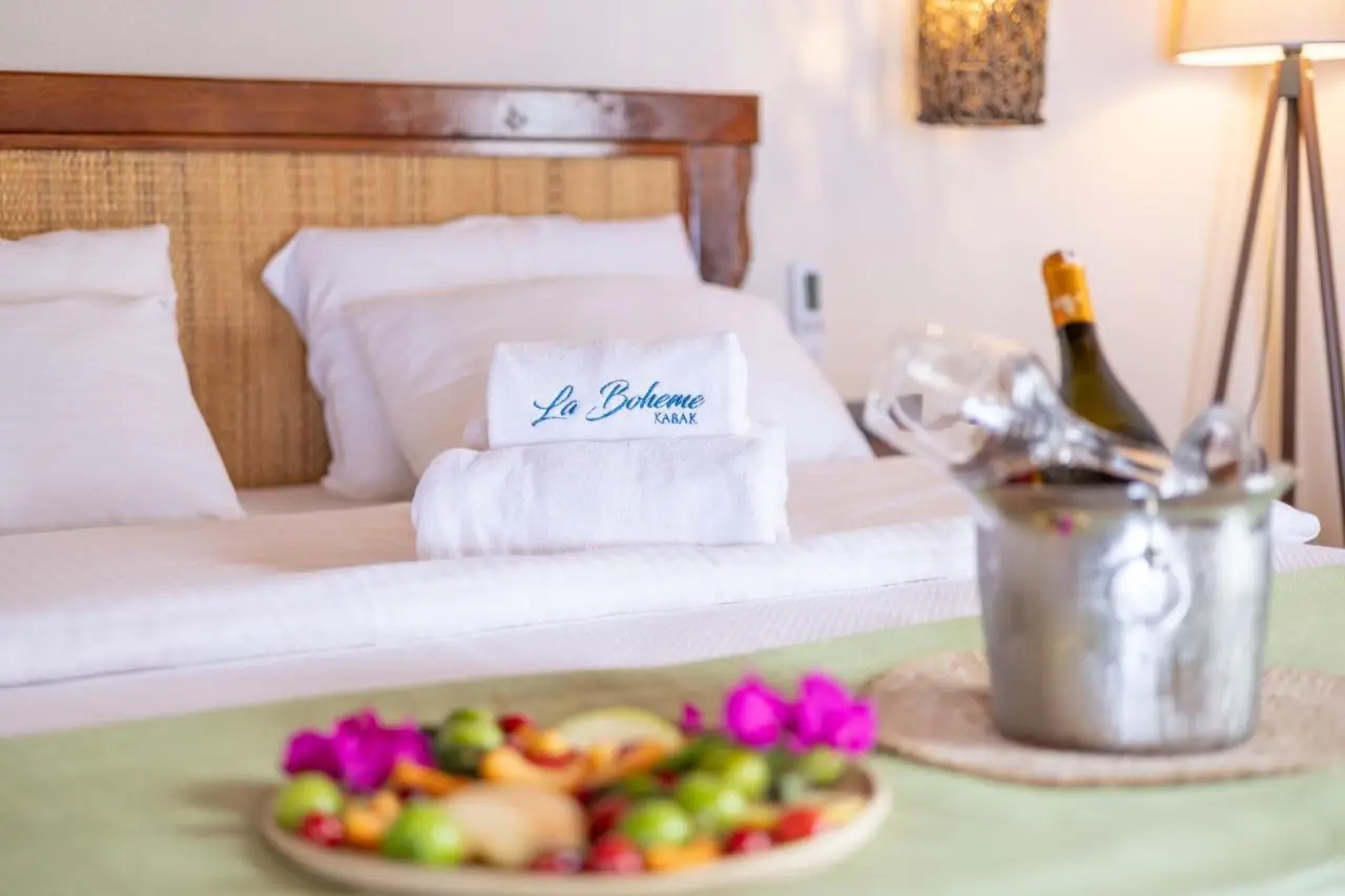 La Boheme Kabak Adults Only