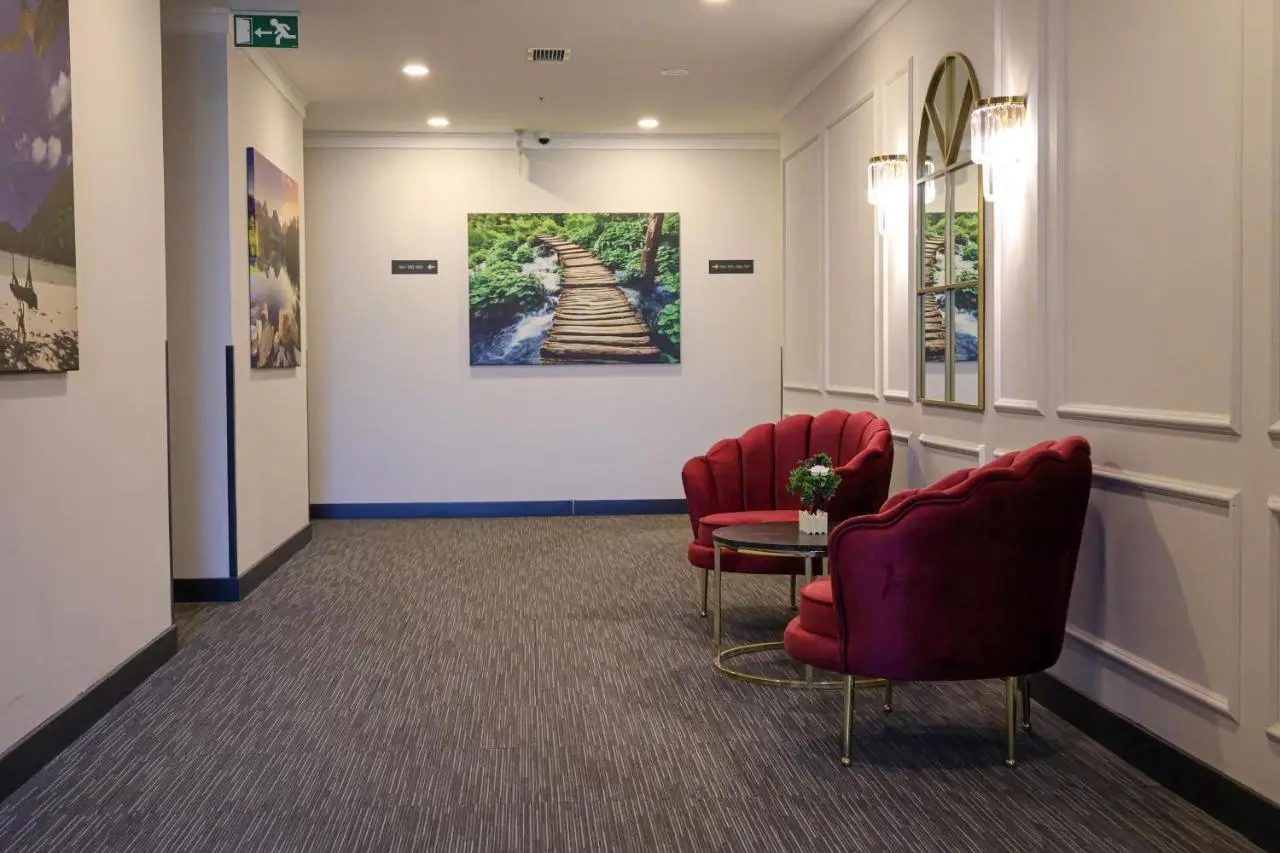 Home Plus Hotel
