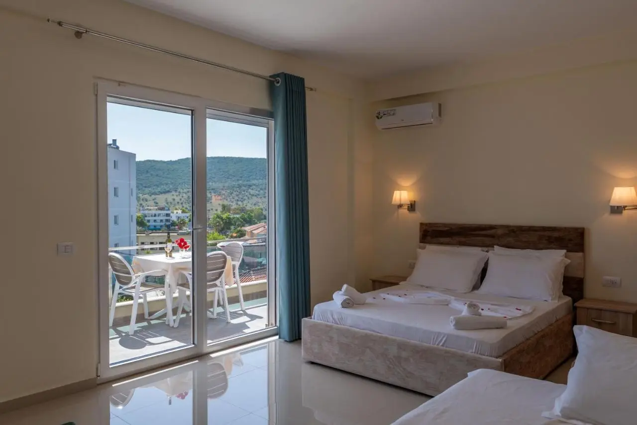 Golden Hotel