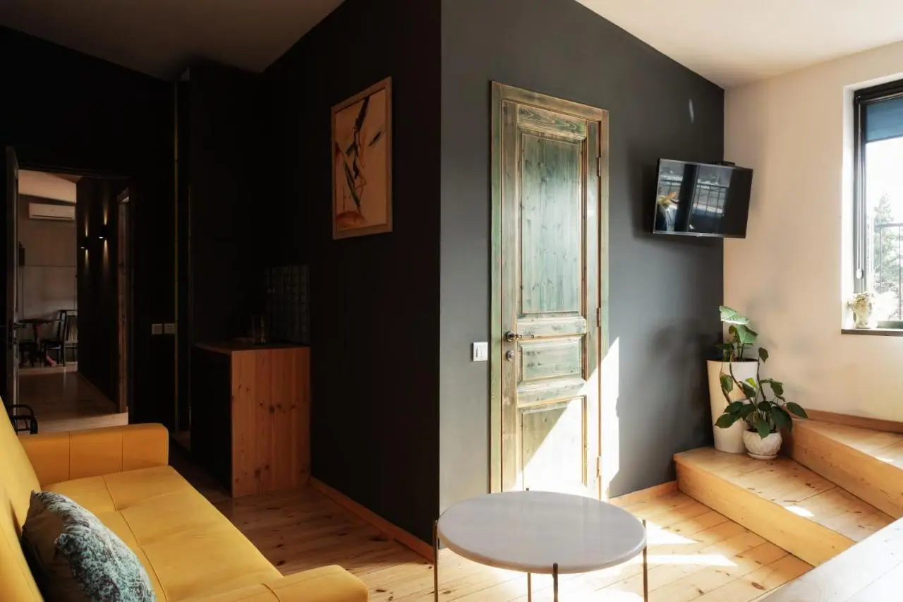 Telescope - Design 2BR Apartment wit Terrace