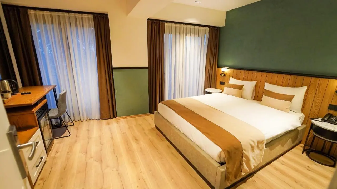 Fragments Hotel
