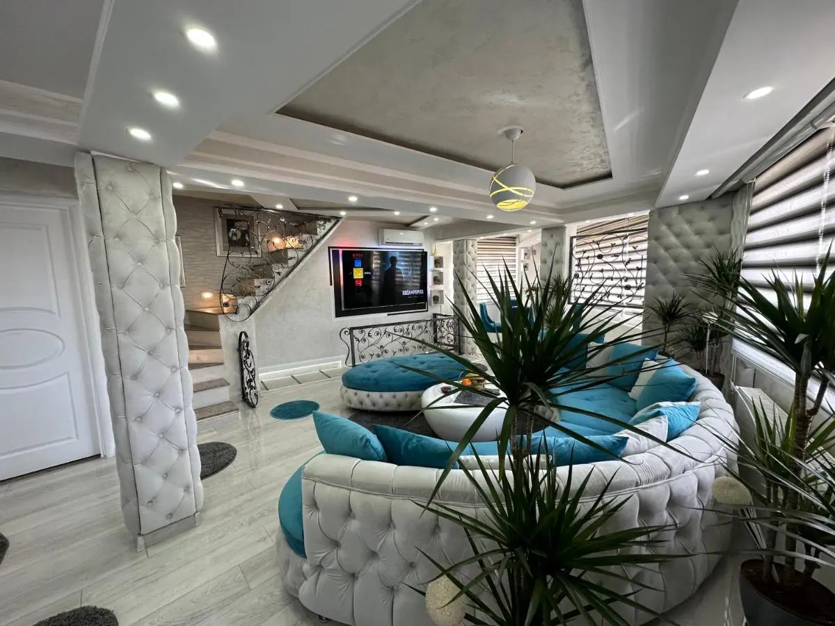 Villa By expert VIP