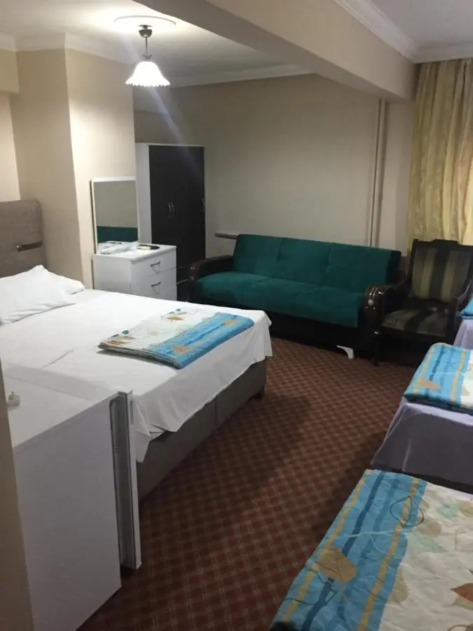 Paris Hotel