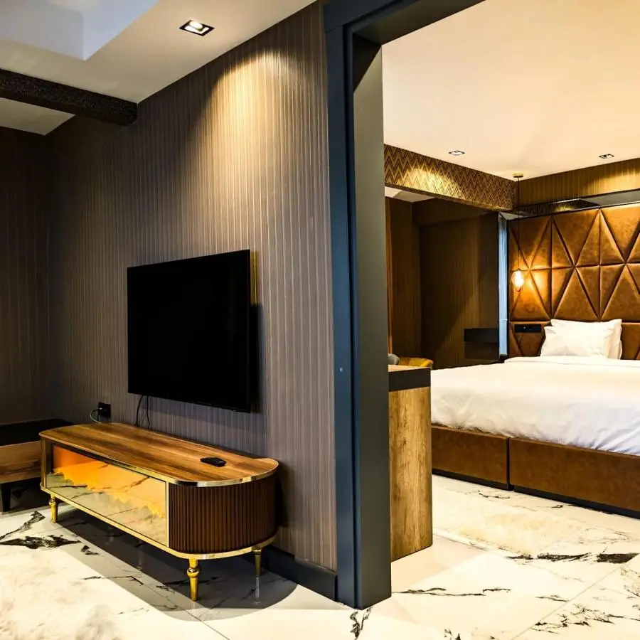AYATOURE HOTEL