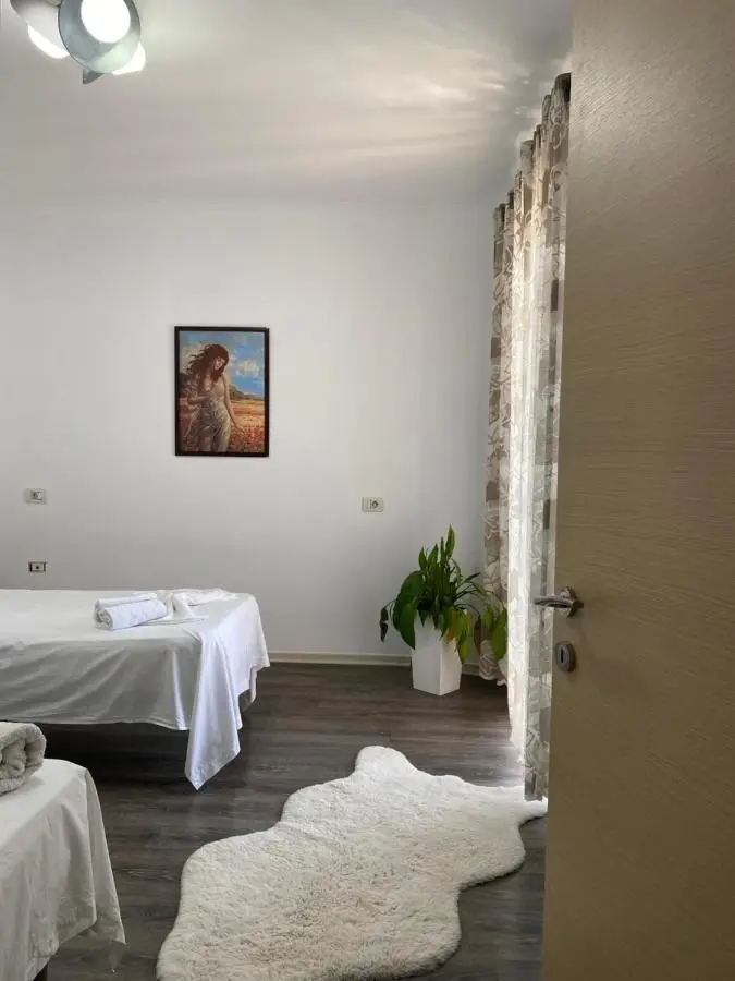 MAin Apartment