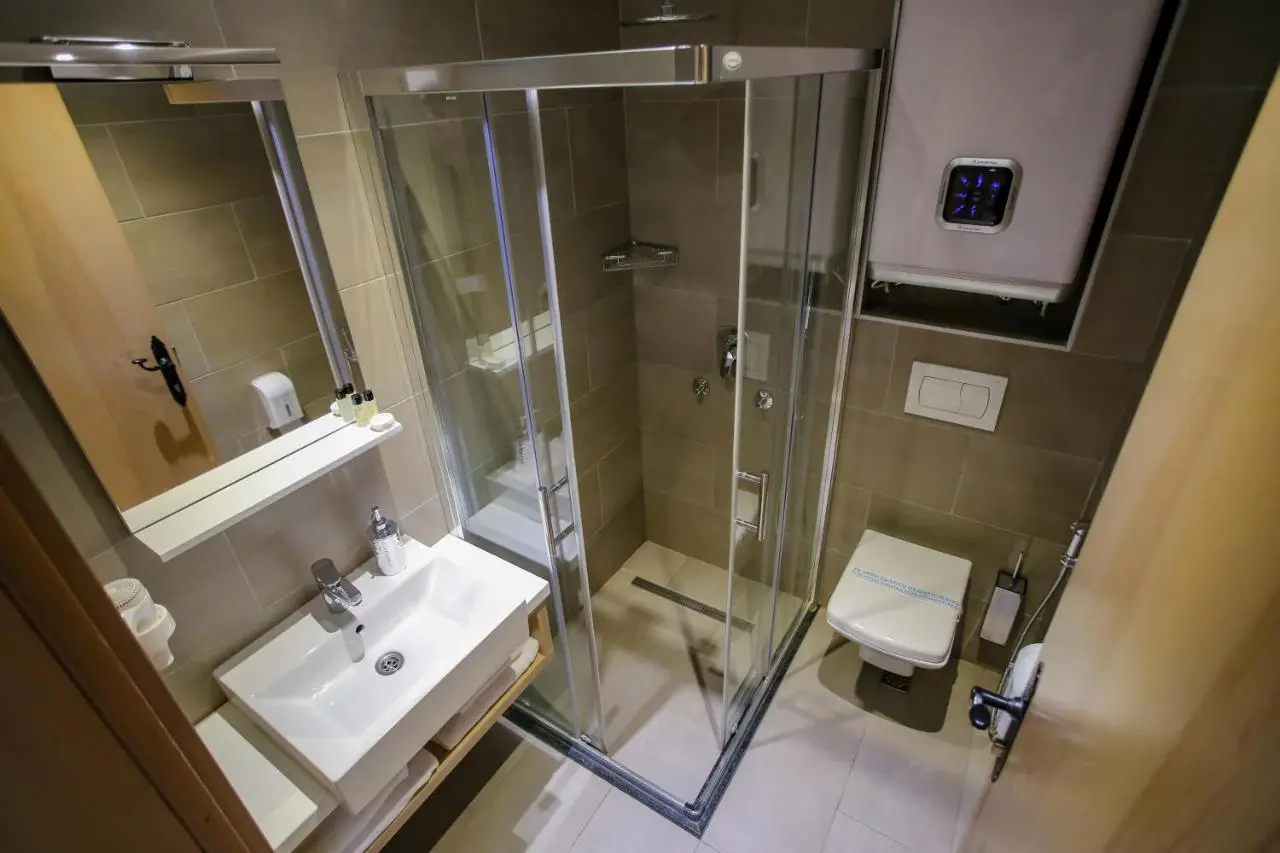 Hotel Emen
