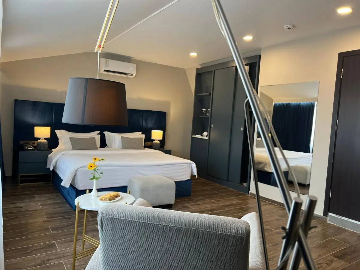 Hotel Aisi