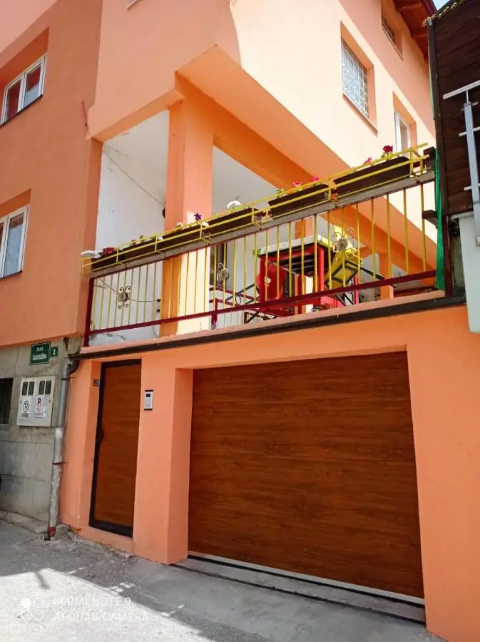 Lovely, neat and quite apartment Dalia, private parking