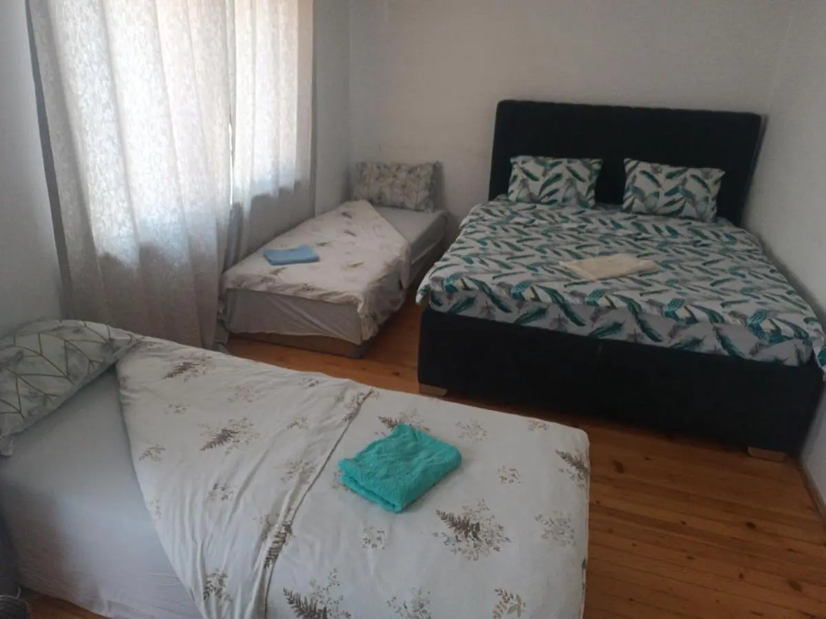Riki Apartments
