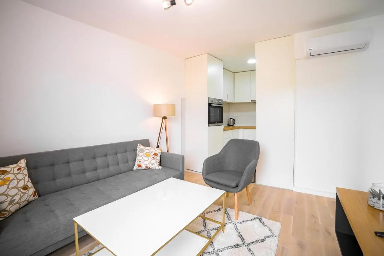 Sun Square Apartments