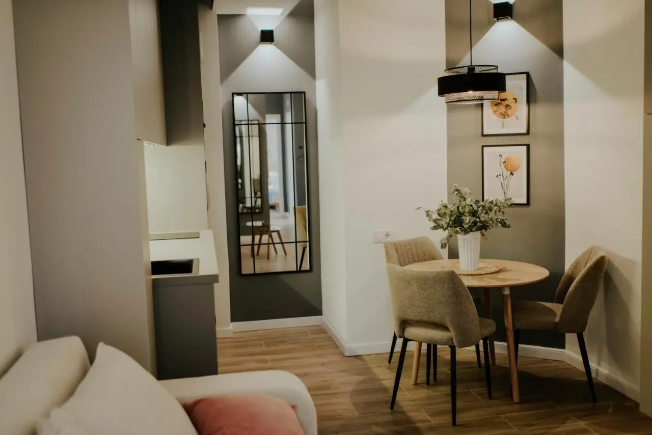 Skyline Luxury Suites