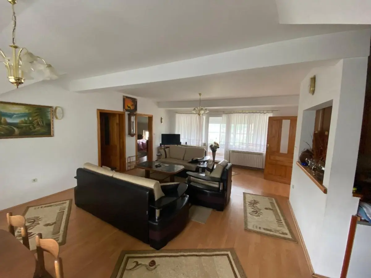 Apartments Adi