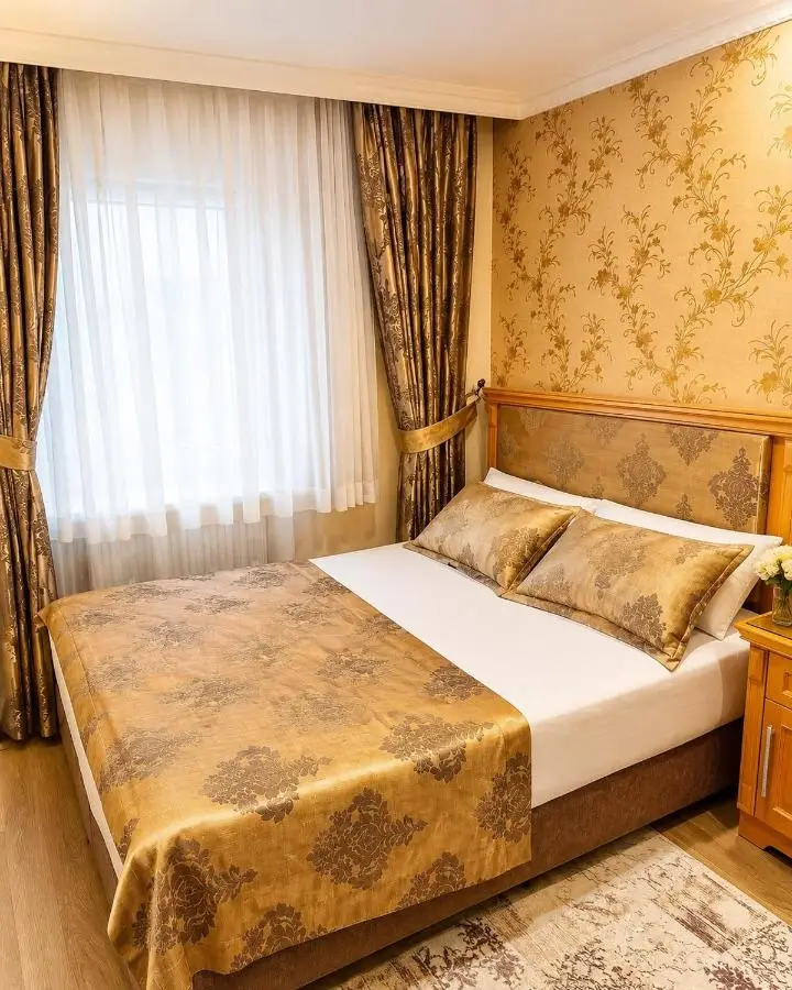 The Papirus Hotel