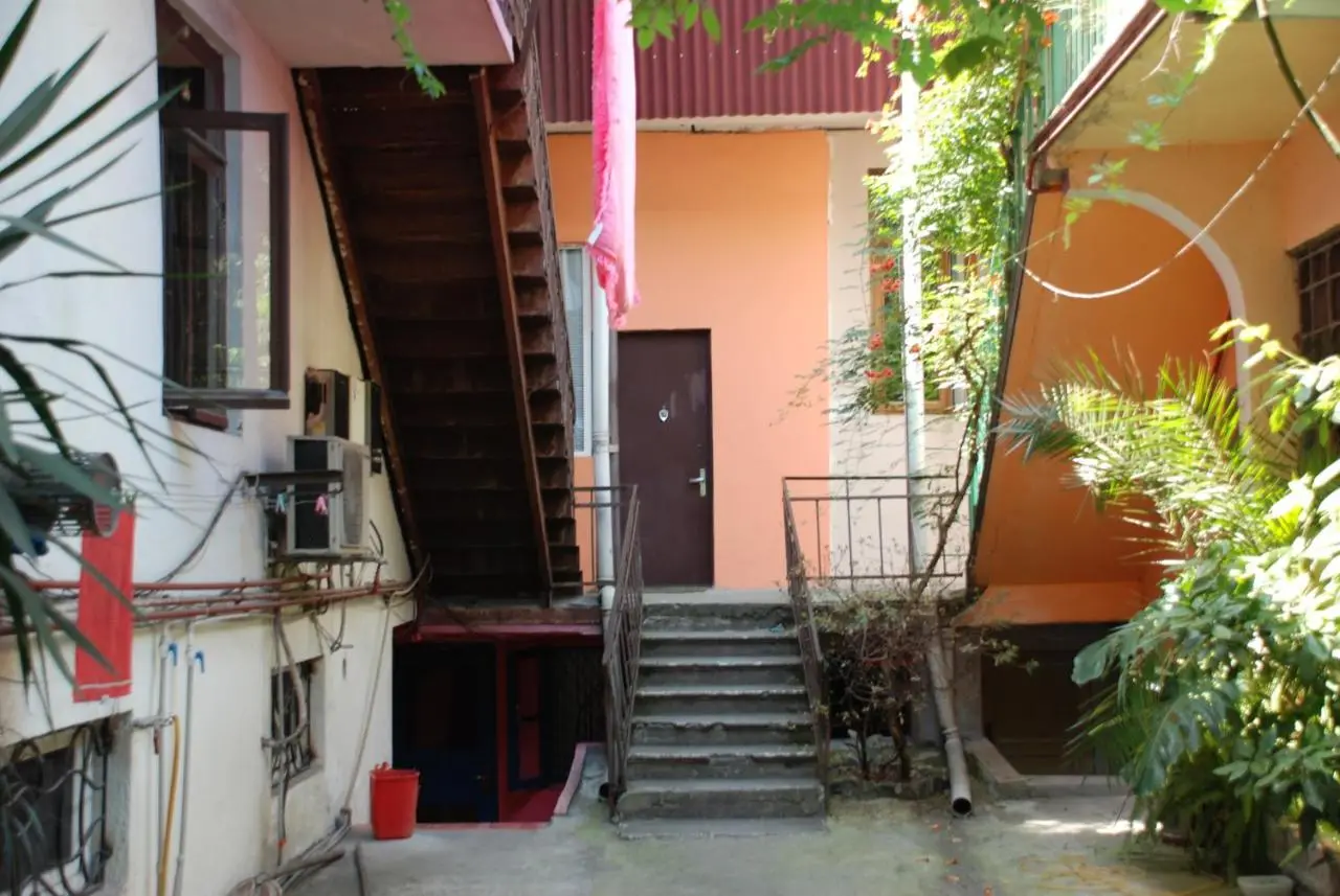 Apartment on Parnavaz Mepe 72