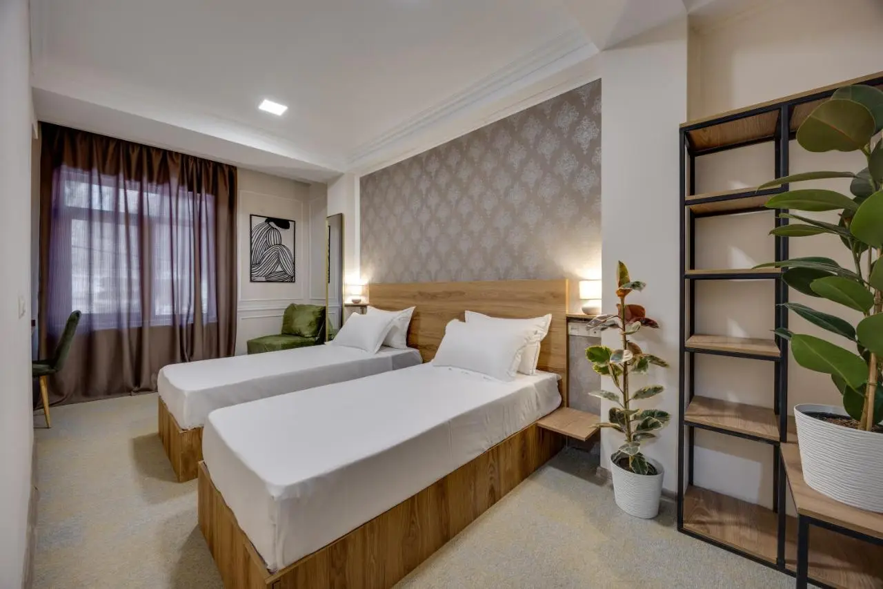 Regraph Hotel