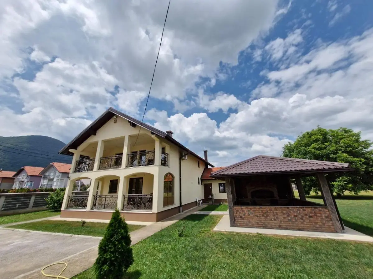 Hajr Villa