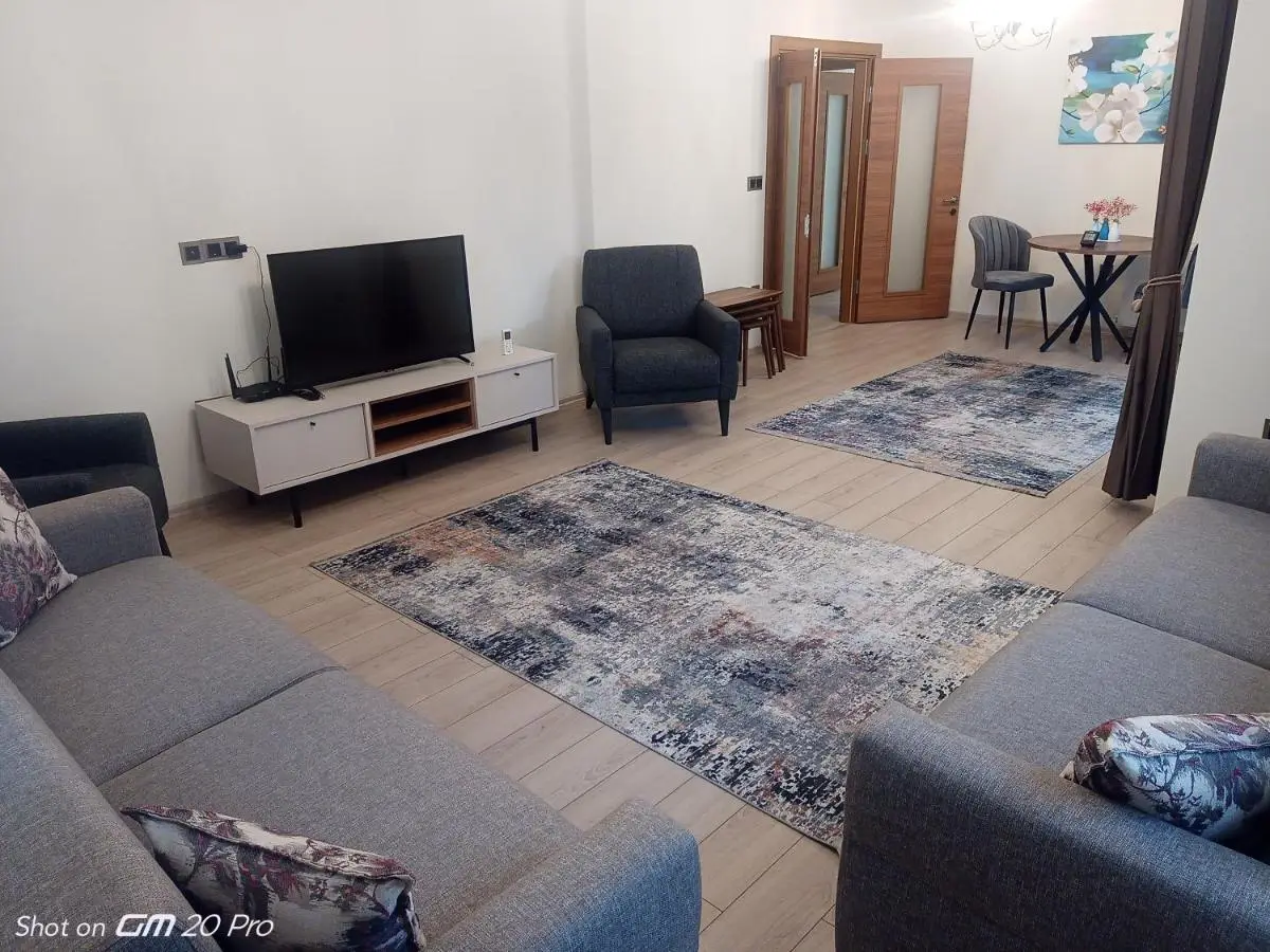 Clove Boutique House Apart
