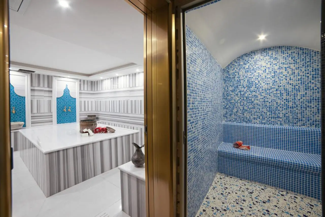 Great Fortune Design Hotel & Spa
