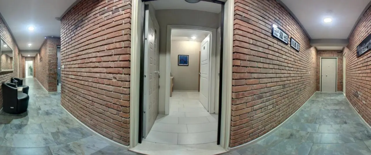 Hotel Oresti Center