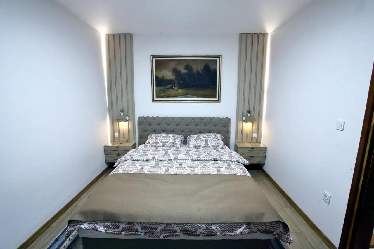 Green Hills Apartment